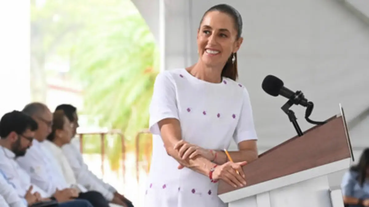 Presidenta Claudia Sheinbaum anuncia decreto para fomentar el ecoturismo en Mahahual, en coordinación con las comunidades