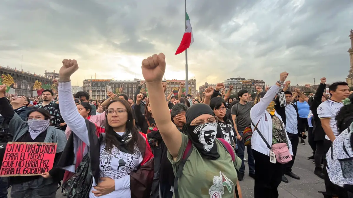 DESINFORMÉMONOS: La lucha combativa del 2 de octubre